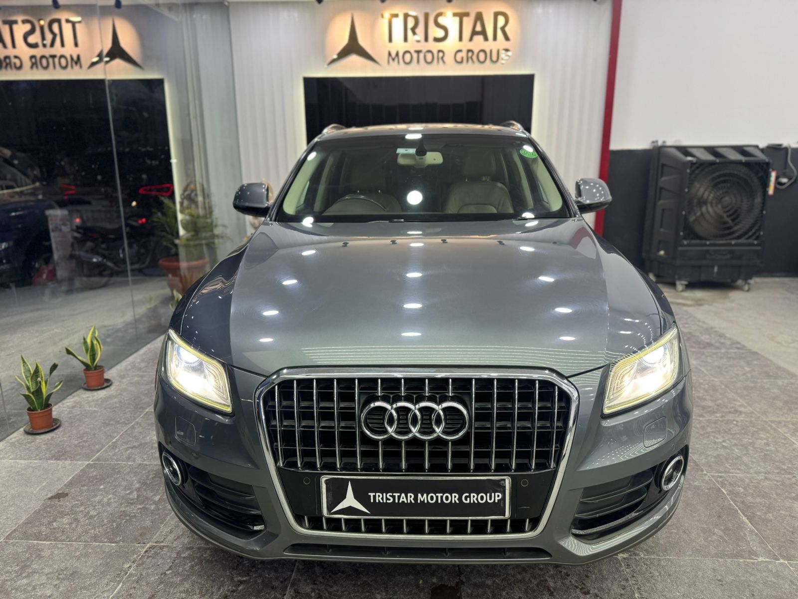 Audi Q5 Monsoon